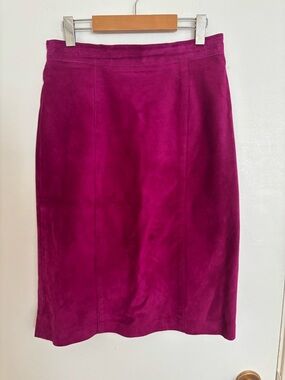 Vintage Danier fuchsia suede skirt